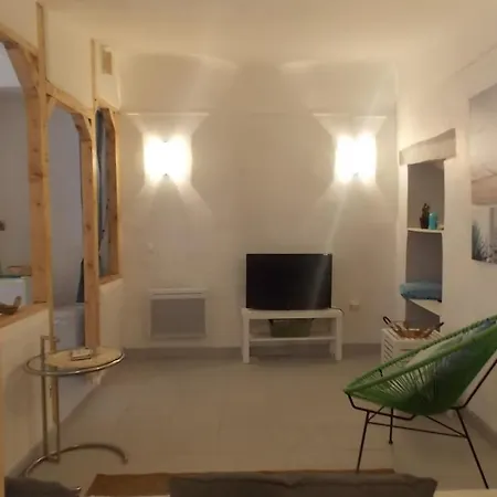 Cosy And Bright Apt In The Heart Of Agde Apartmán *